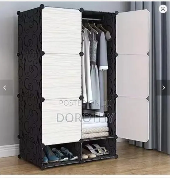 6 Cub Plastic Wardrobe With Shoe Rack · Photo 1