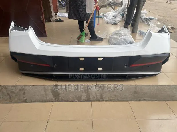 Hyundai Elantra 2023-2025 Back Bumper Complete Available · Photo 1