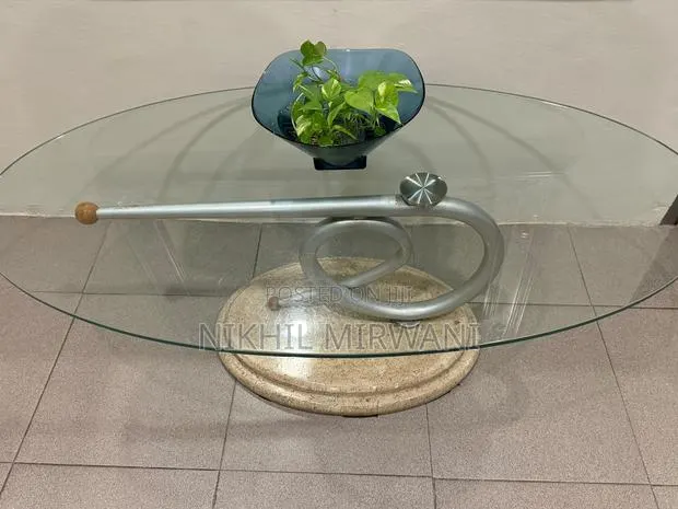 Coffee Table · Photo 1