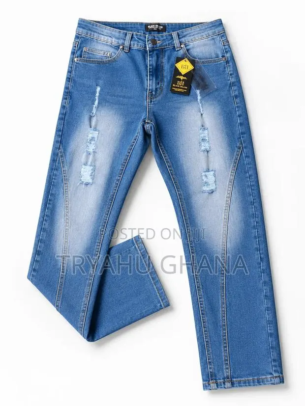 Men's Straight Leg Jeans · Photo 1