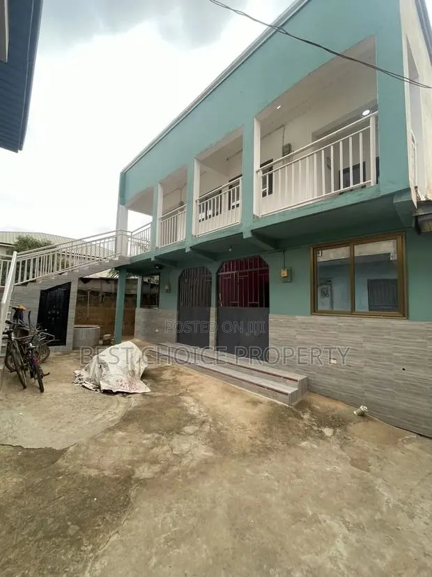1bdrm Apartment in Pantang Hospital, Oyarifa Mall Area for rent · Photo 1