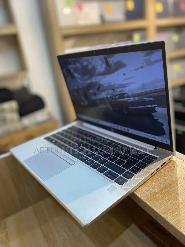 Laptop HP EliteBook 845 G8 8GB AMD Ryzen 5 SSD 256GB · Photo 1