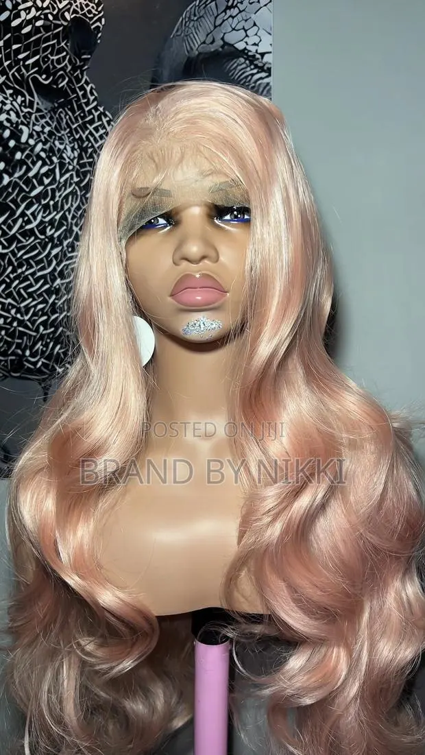 Baby Pink Wig · Photo 1