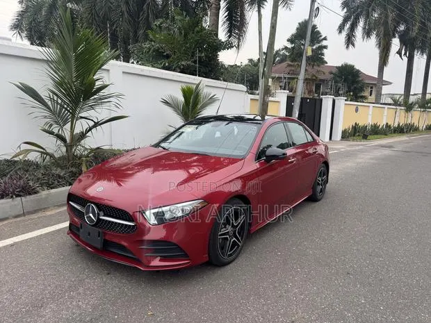 Mercedes-Benz A-Class A 220 4MATIC 2022 Red · Photo 1