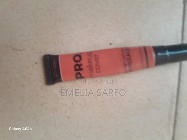 PRO Make Up Concealer · Photo 1