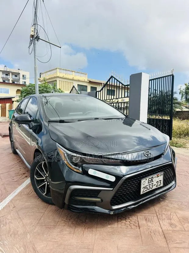 Toyota Corolla 2020 Black · Photo 1