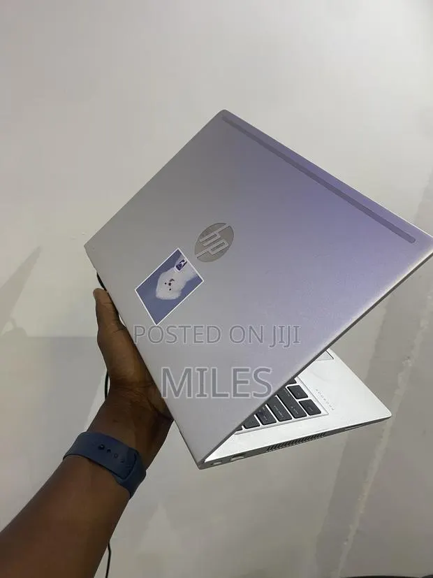Laptop HP ProBook 430 G7 8GB Intel Core i5 HDD 500GB · Photo 1