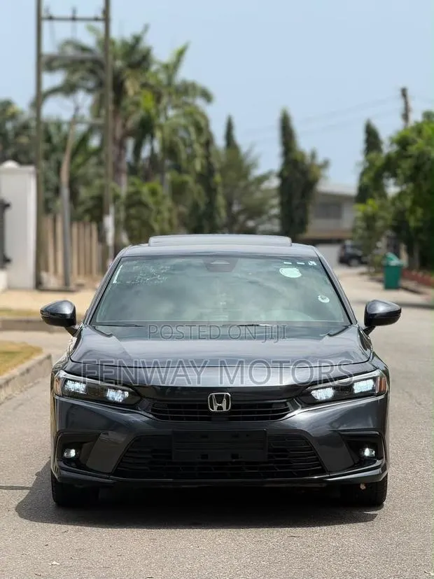 Honda Civic Sport 2022 Black · Photo 1