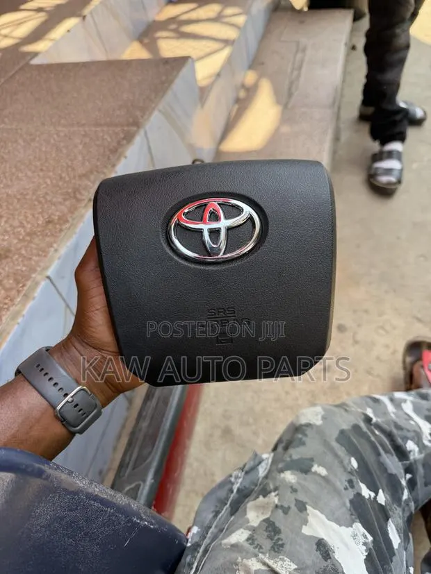 2014,2015,2016,2017,2018,2019,2020,2021,2022 Airbag for Toyota Tacoma · Photo 1