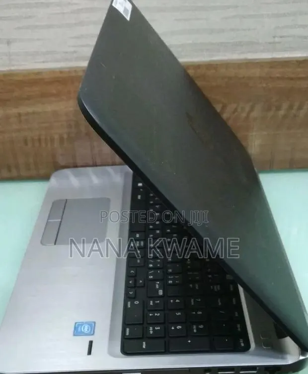Laptop HP ProBook 450 G3 8GB Intel Core i3 HDD 500GB · Photo 1