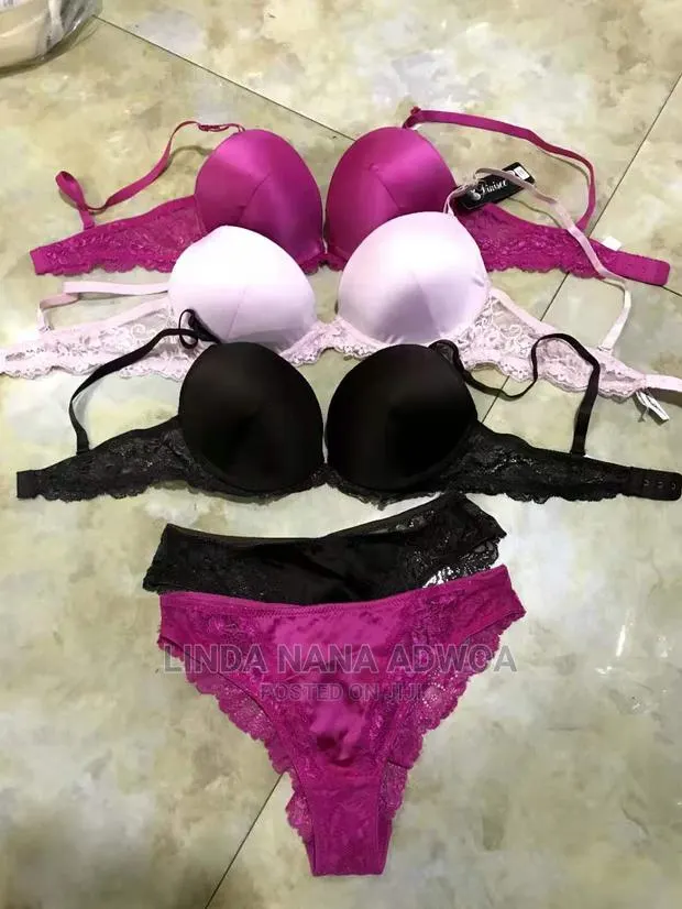 Panty And Bra Set · Photo 1