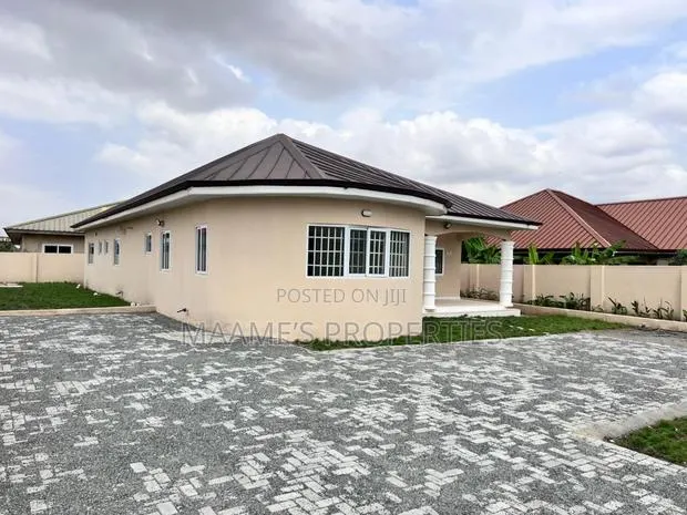 3bdrm House in Amrahia for sale · Photo 1
