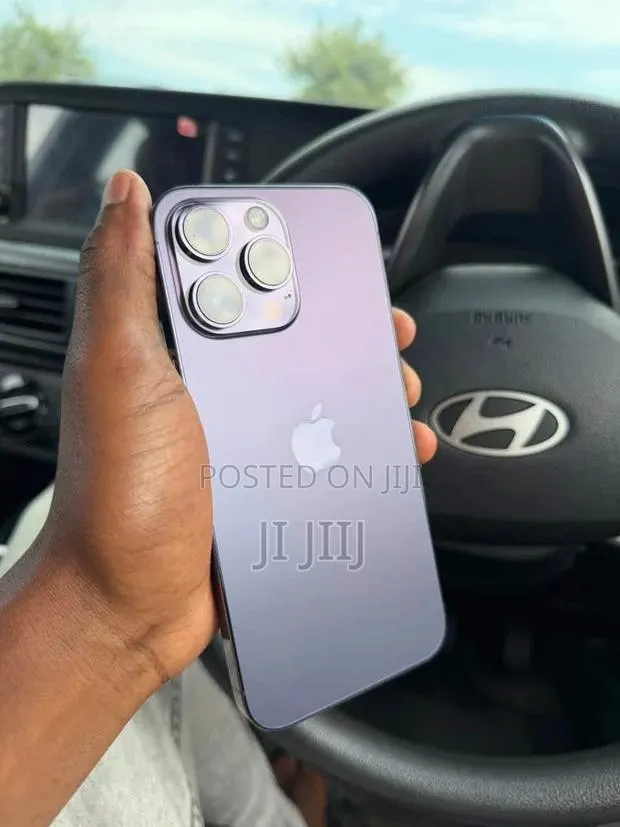 Apple iPhone 14 Pro Max 256 GB Purple · Photo 1