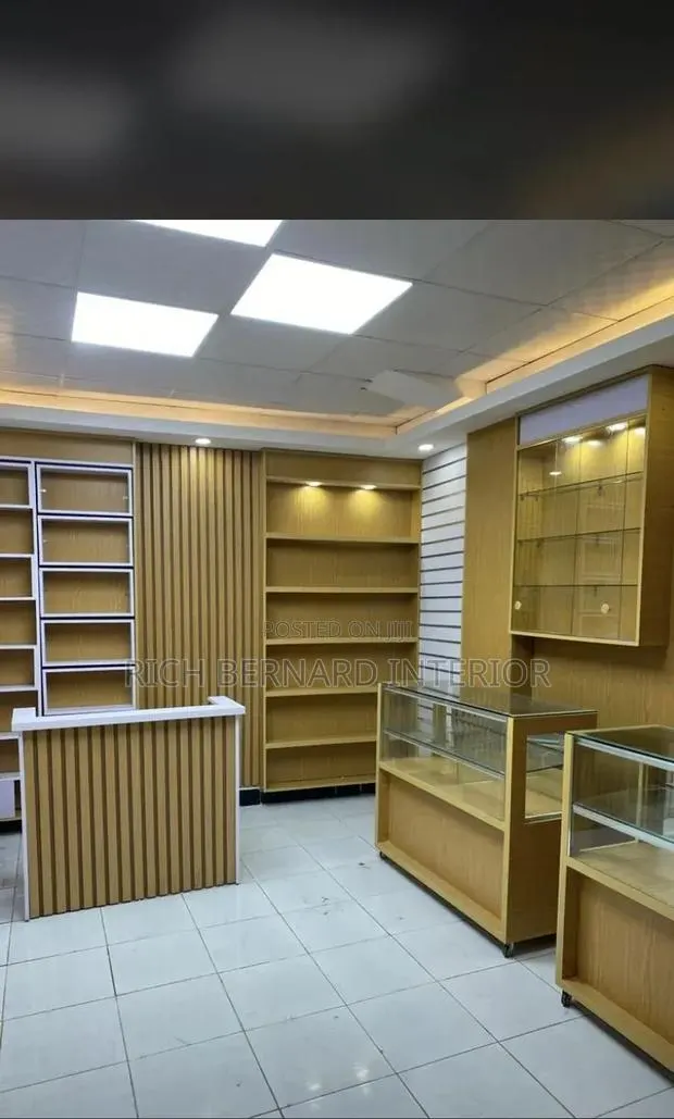 Customized Phone Shop · Photo 1