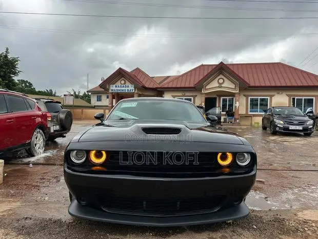 Dodge Challenger 2023 Black · Photo 1