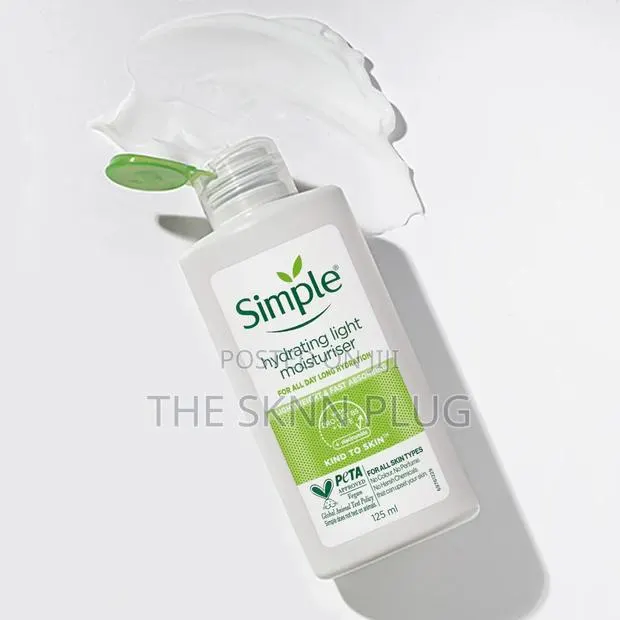 Simple Hydrating Light Moisturiser 125ml · Photo 1