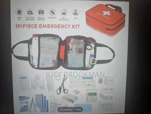 391pcs Uk Standard First Aid Kit: Including A Portable Storage Bag · Photo 1
