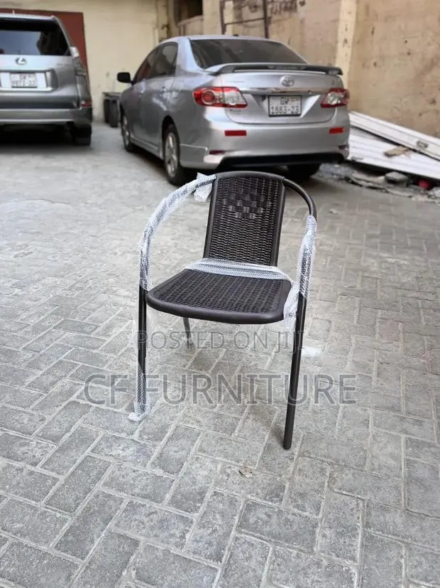 Dining/Garden Chairs · Photo 1