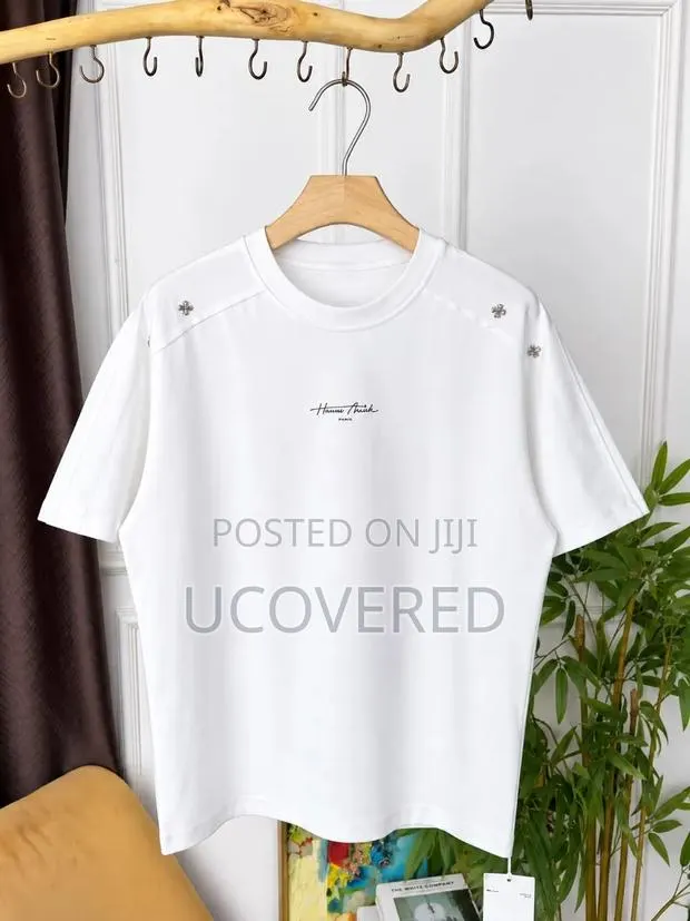 High Quality Stock T-Shirts · Photo 1
