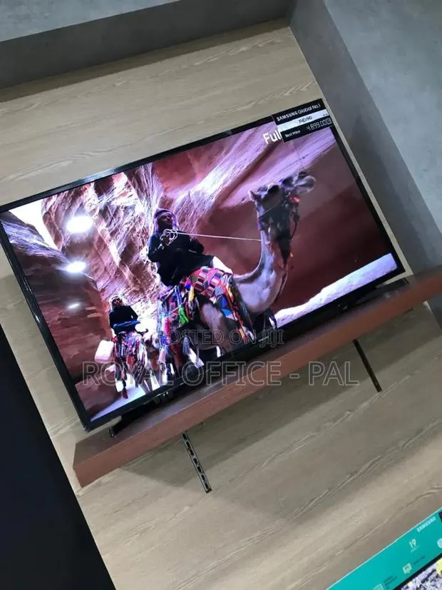 Digital Clear Samsung 43 Inch FHD Slim Television · Photo 1