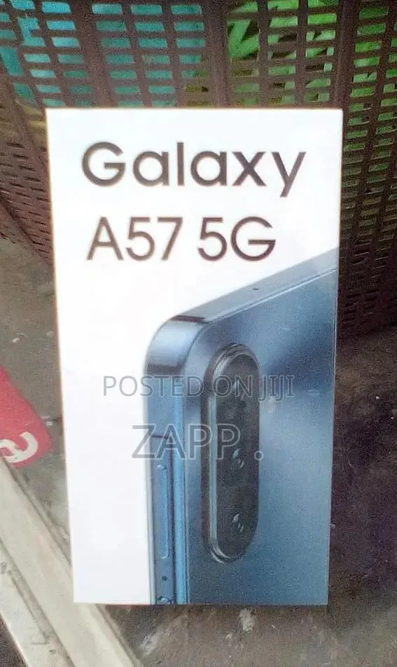 New Samsung Galaxy A57 256 GB Blue · Photo 1