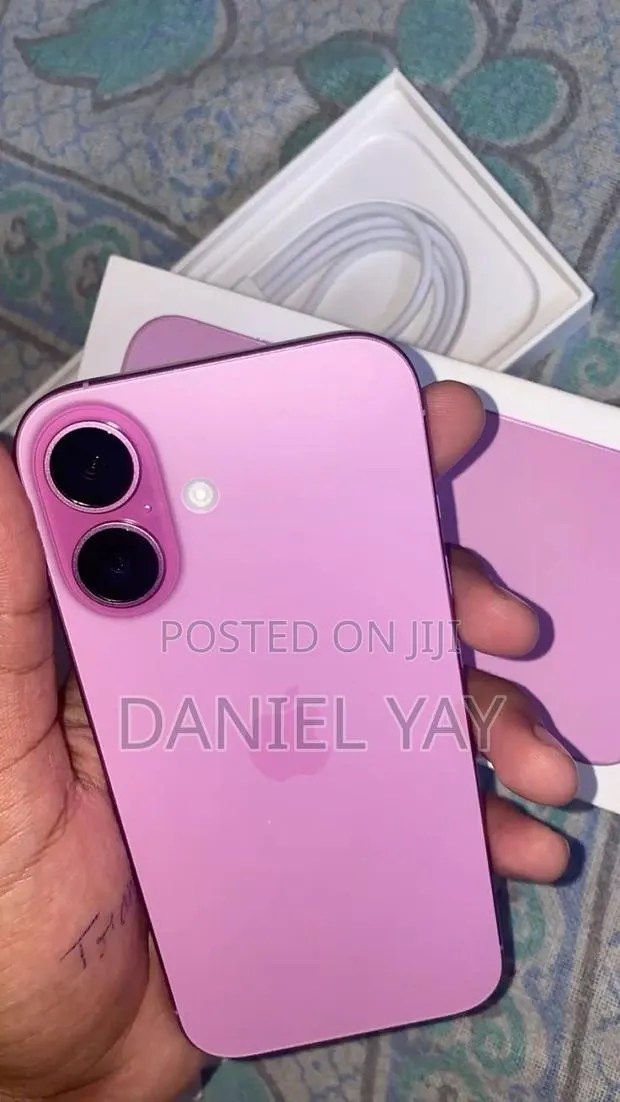 Apple iPhone 16 128 GB Pink · Photo 1