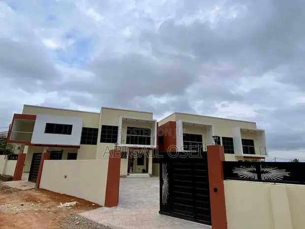 4bdrm House in Oyarifa Special for sale · Photo 1
