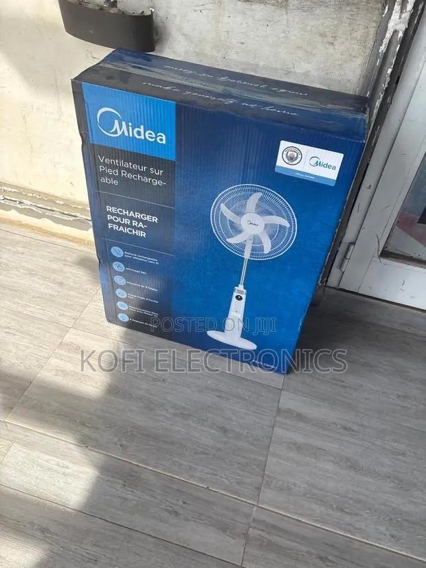 Midea Rechargeable Fan With Long-Lasting Battery · Photo 1