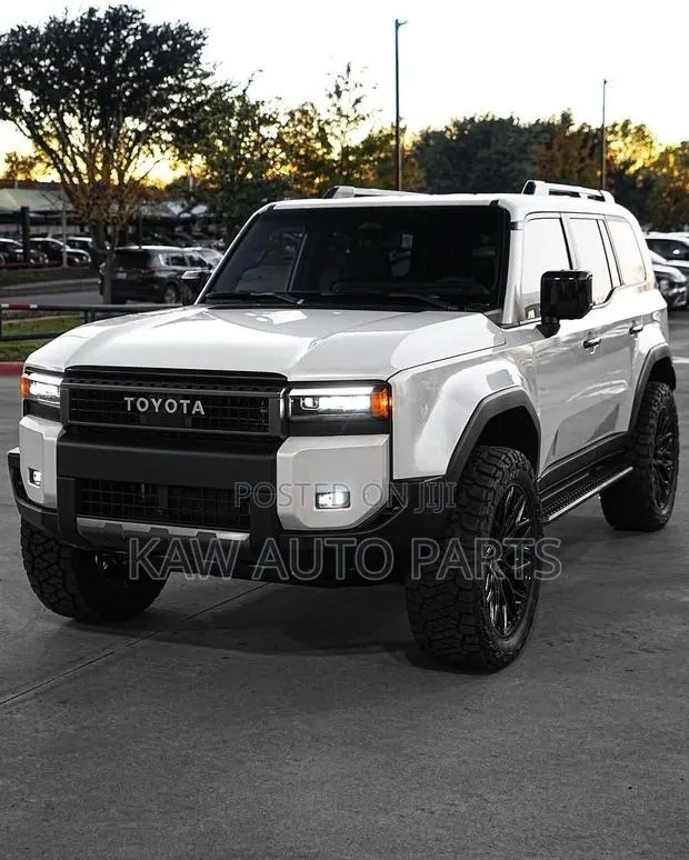 2023,2024,2025,2026 Front Bumper for Toyota Land Cruiser Prado · Photo 1