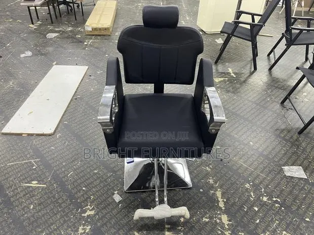Barbering/ Saloon Chair · Photo 1