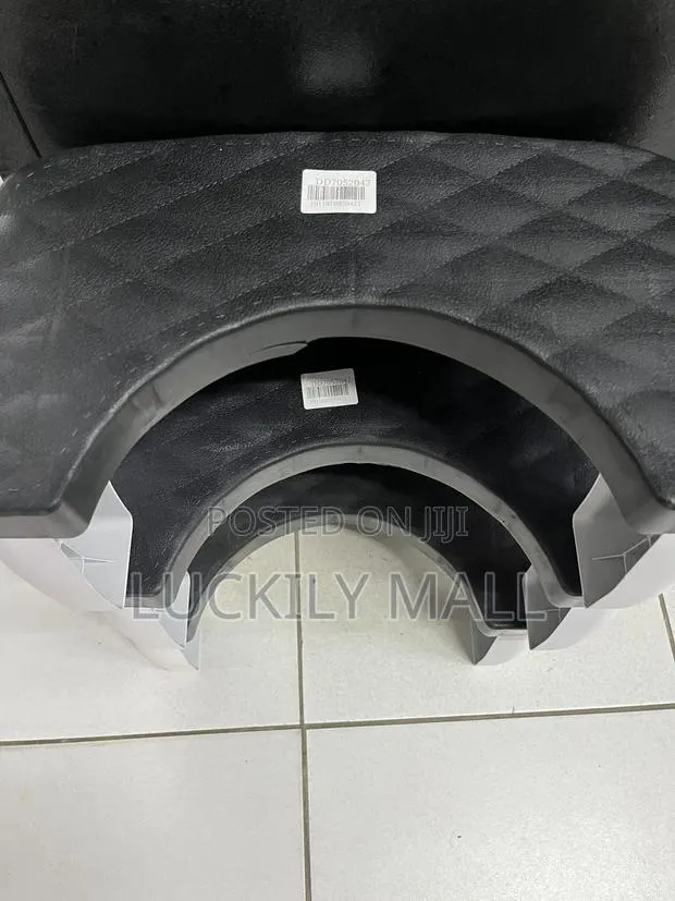 Toilet Footrest · Photo 1