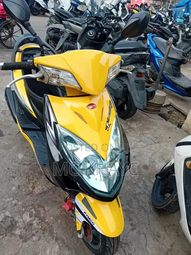 Kymco 2017 Yellow · Photo 1