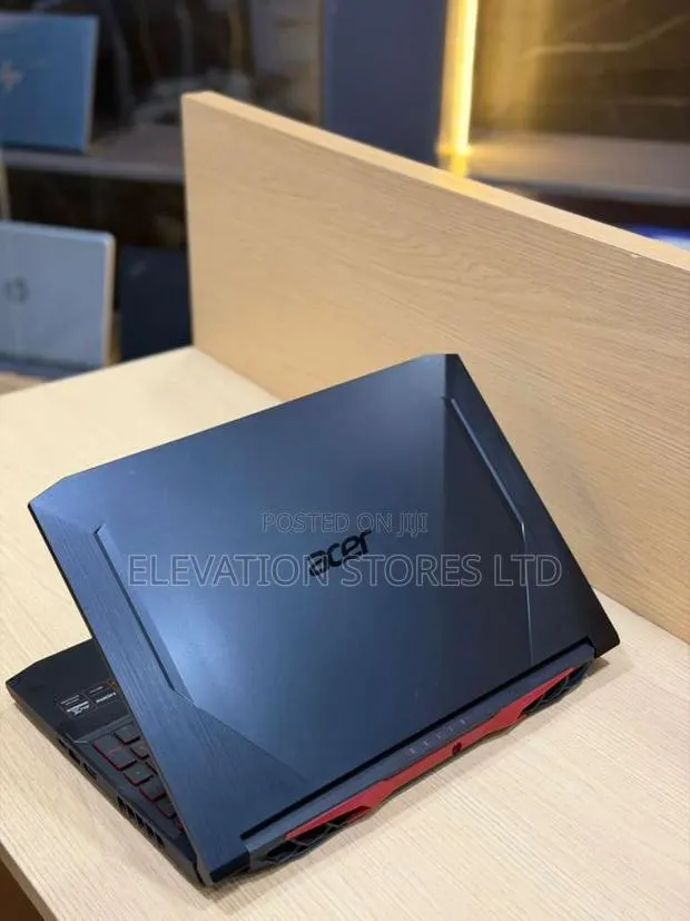 Laptop Acer Nitro 5 16GB Intel Core i5 SSD 512GB · Photo 1
