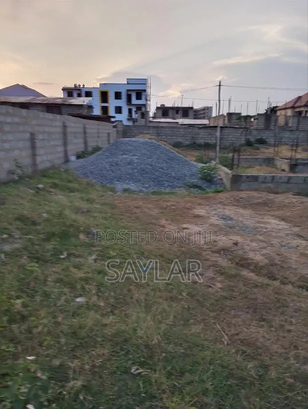 Full Plot With 4 Bedrooms Footing Already Done for Sale Klagon · Photo 1