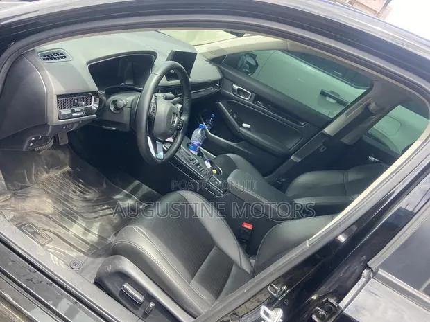 Honda Civic Touring CVT 2024 Gray · Photo 1