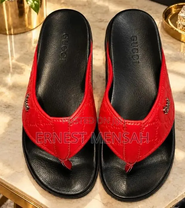 Gucci Thong Slippers · Photo 1