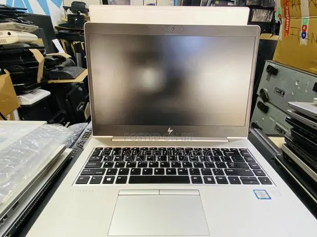 New Laptop HP EliteBook 840 G6 8GB Intel Core i5 SSD 256GB · Photo 1