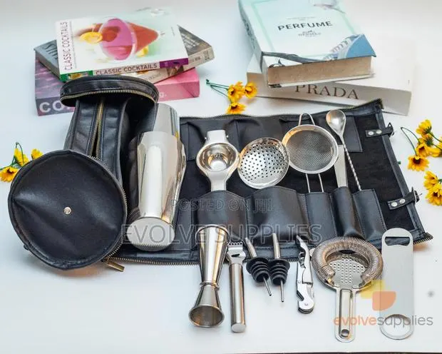 14pcs Cocktail Tools in Leather Bag · Photo 1