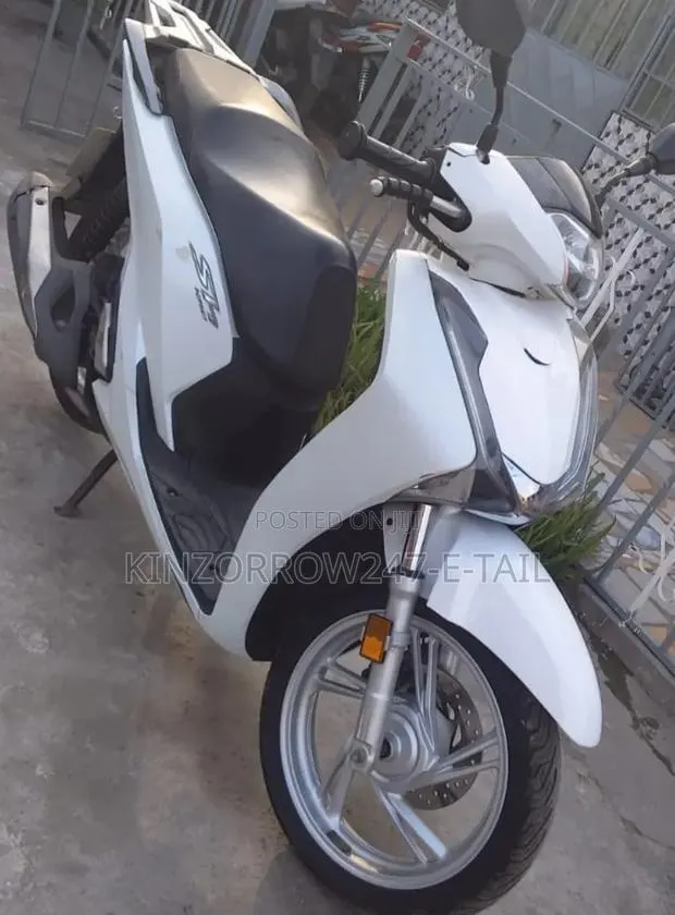 Honda Ignition 2024 White · Photo 1