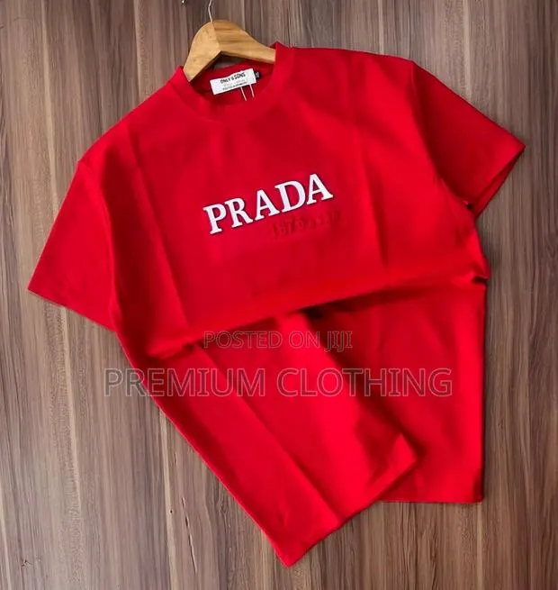 Best T Shirt · Photo 1