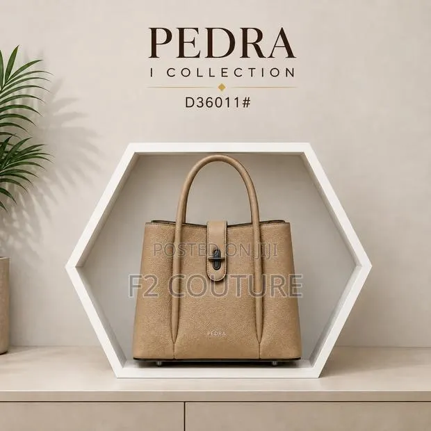 Pedra D36011 Luxury Khaki Ladies Handbag – Elegant Tote · Photo 1