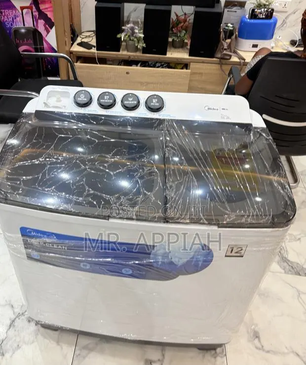 Latest and Unique Midea 12kg Semi-Automatic Washing Machine · Photo 1