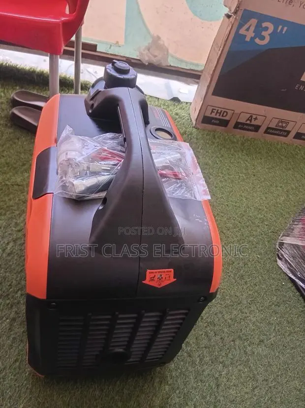 Modern Power Generator — Lifestyle Power Generator Ec7500i · Photo 1