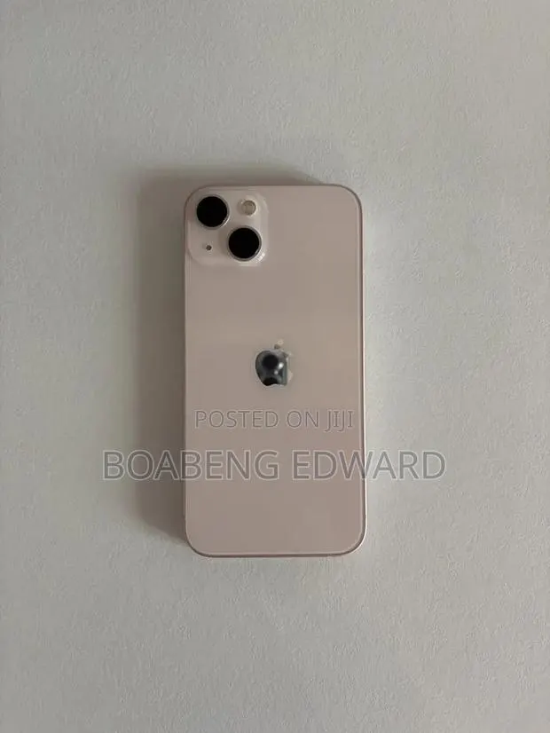 Apple iPhone 13 128 GB Pink · Photo 1