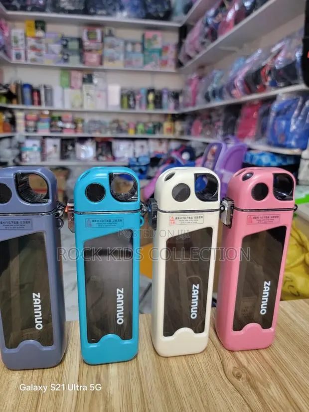 Mobile Phone Water Bottle · Photo 1