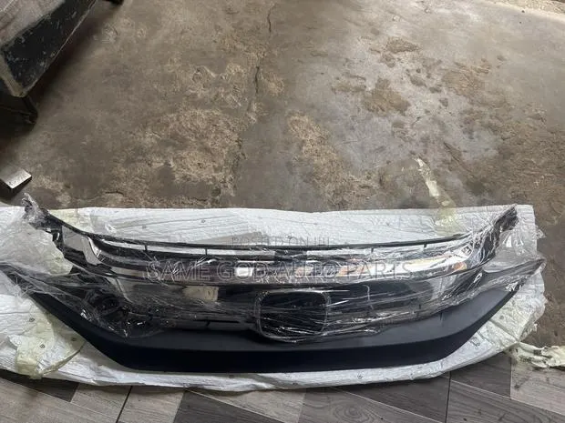 Honda CR-V 2016 2017 2018 Front Shells Grille · Photo 1