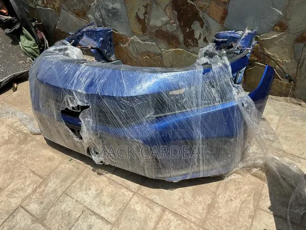 Honda Civic 2022-2023 Front Cut Available · Photo 1
