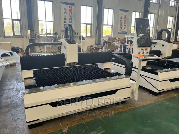 CNC Fiber Laser Machine · Photo 1