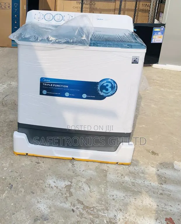 Essential WashPerfect Midea 18kg TopLoad WashingMachine · Photo 1