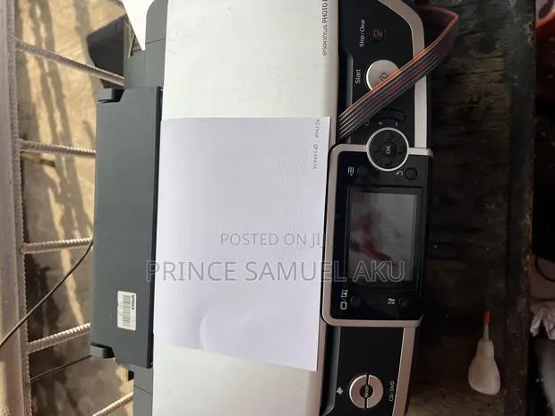 Epson Stylus Photo R360 · Photo 1